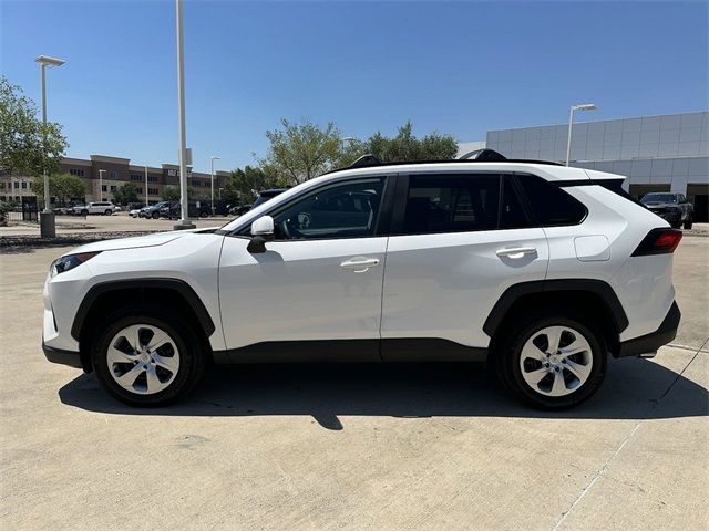 2021 Toyota RAV4 LE