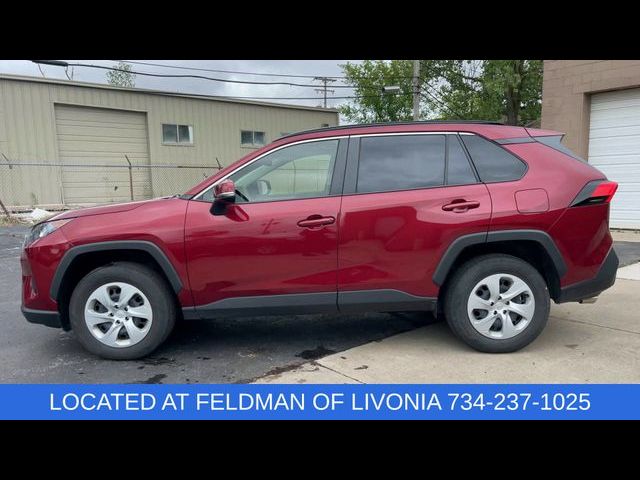2021 Toyota RAV4 LE