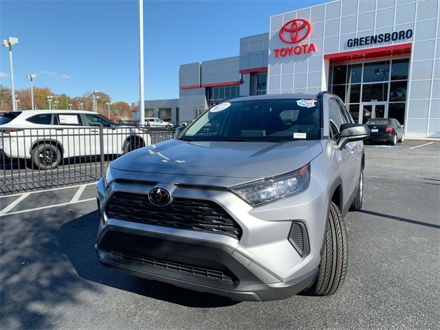 2021 Toyota RAV4 LE