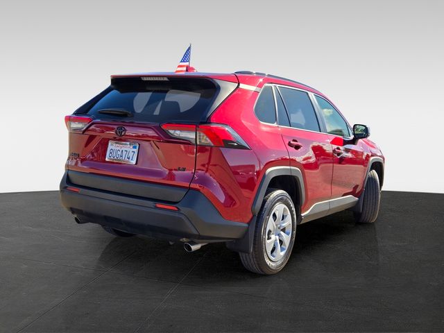 2021 Toyota RAV4 LE