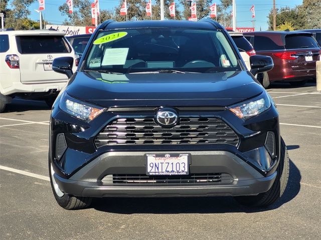 2021 Toyota RAV4 LE