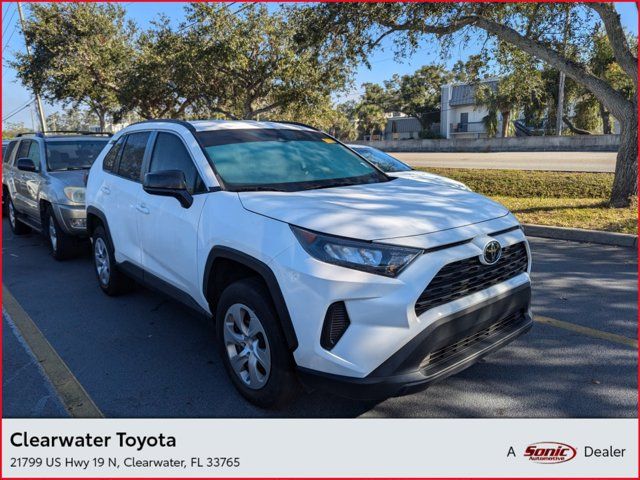 2021 Toyota RAV4 LE