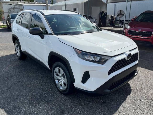 2021 Toyota RAV4 LE