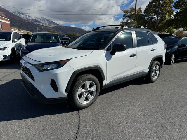 2021 Toyota RAV4 LE