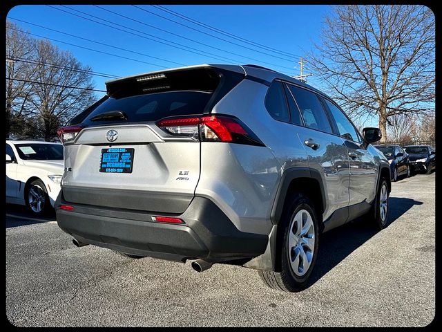 2021 Toyota RAV4 LE