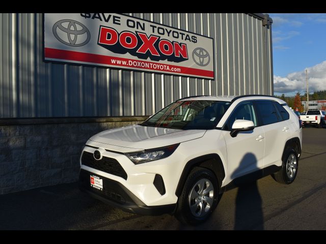 2021 Toyota RAV4 LE