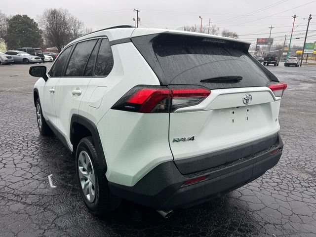 2021 Toyota RAV4 LE