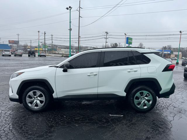 2021 Toyota RAV4 LE