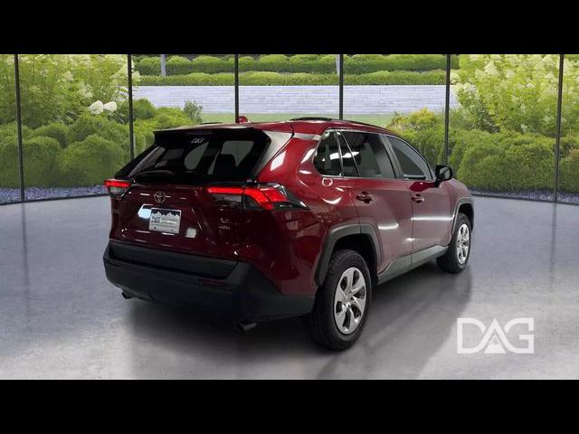 2021 Toyota RAV4 LE