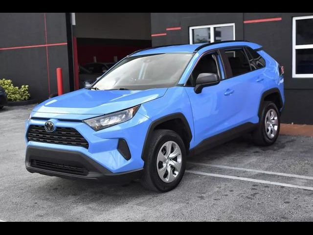 2021 Toyota RAV4 LE