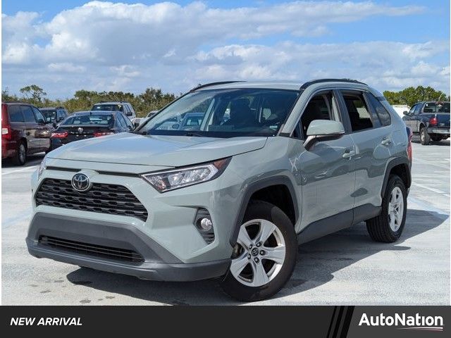 2021 Toyota RAV4 XLE