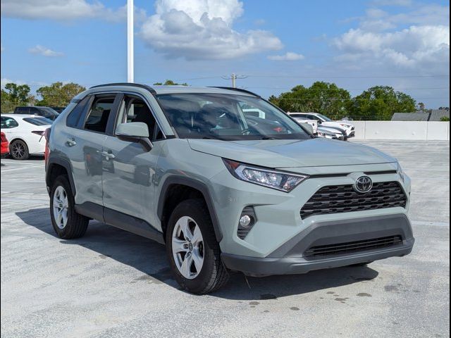 2021 Toyota RAV4 XLE