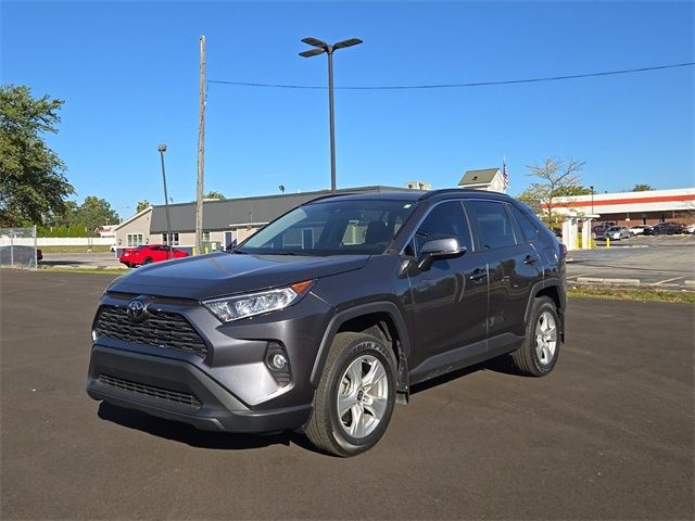 2021 Toyota RAV4 XLE