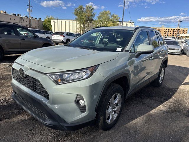 2021 Toyota RAV4 XLE