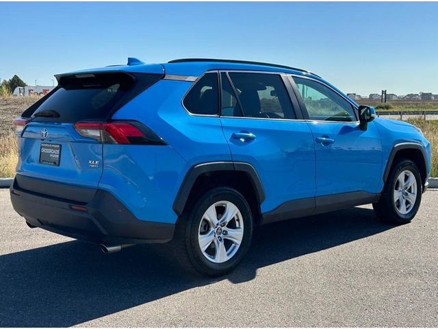 2021 Toyota RAV4 XLE