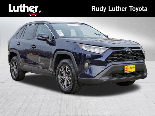 2021 Toyota RAV4 XLE