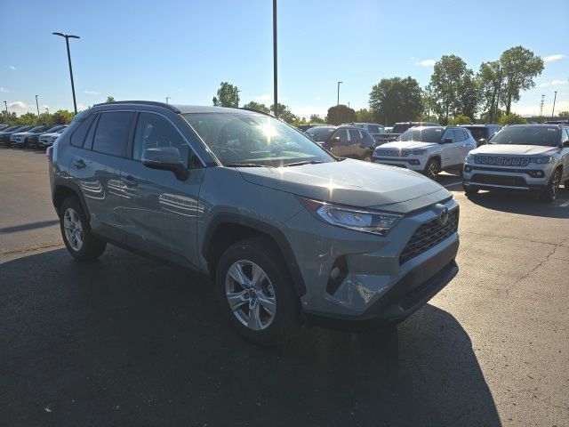 2021 Toyota RAV4 XLE