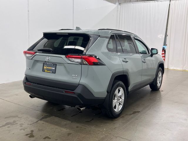 2021 Toyota RAV4 XLE