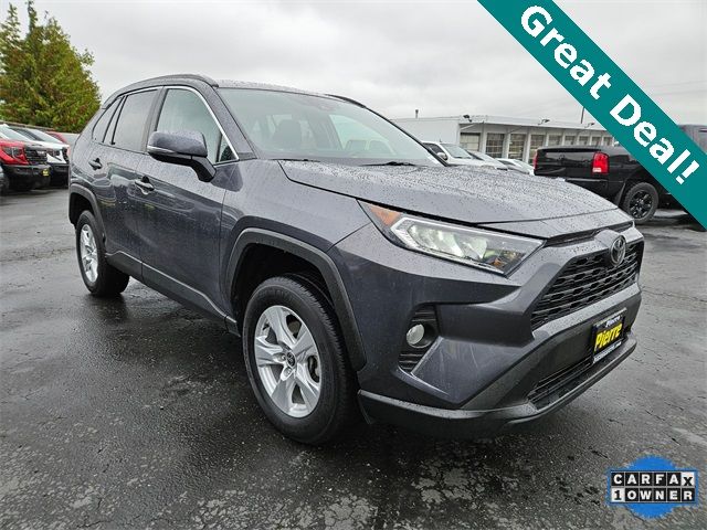 2021 Toyota RAV4 XLE