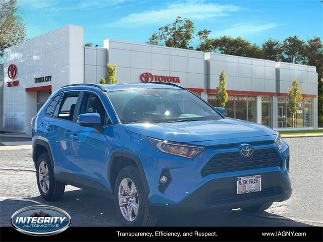 2021 Toyota RAV4 XLE