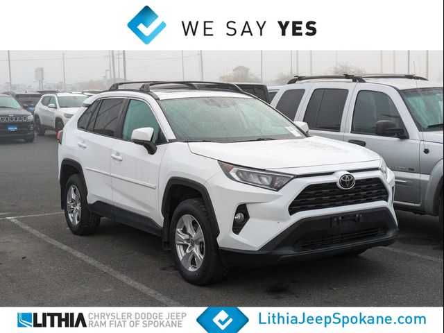 2021 Toyota RAV4 XLE