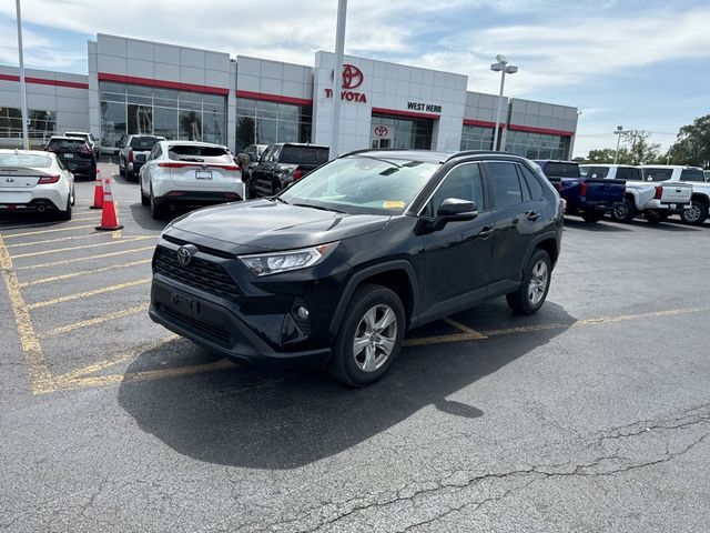 2021 Toyota RAV4 XLE