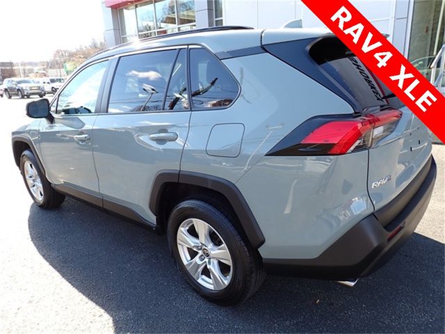 2021 Toyota RAV4 XLE