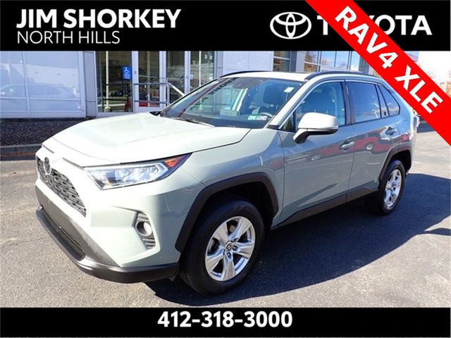 2021 Toyota RAV4 XLE