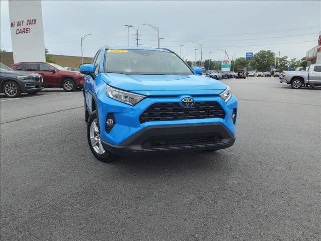 2021 Toyota RAV4 XLE