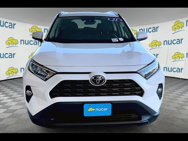 2021 Toyota RAV4 XLE