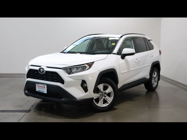 2021 Toyota RAV4 XLE