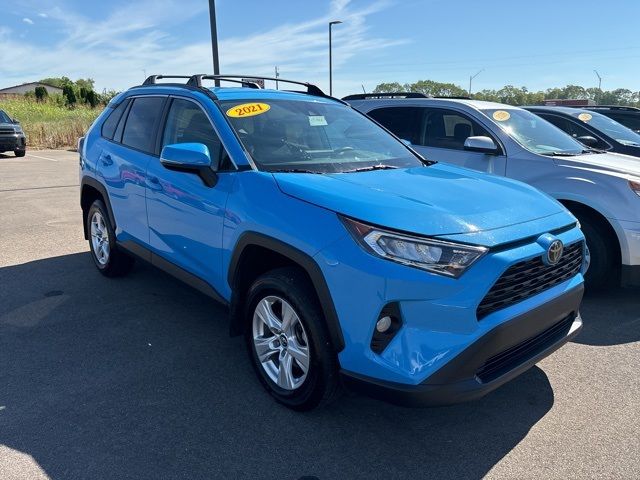 2021 Toyota RAV4 XLE