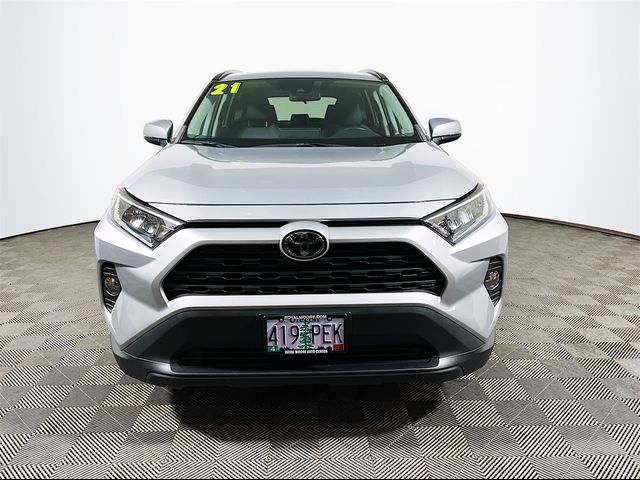 2021 Toyota RAV4 XLE