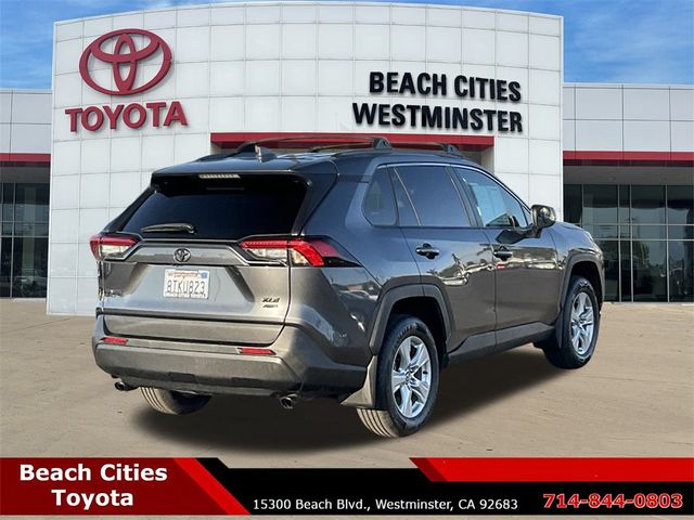 2021 Toyota RAV4 XLE