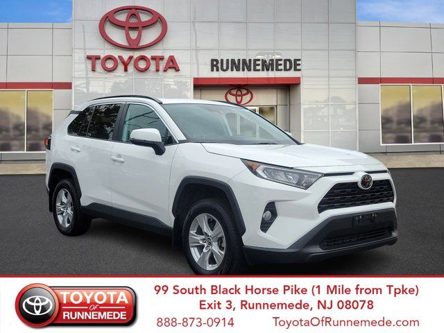 2021 Toyota RAV4 XLE