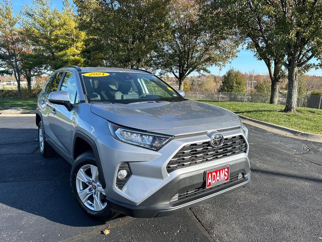 2021 Toyota RAV4 XLE