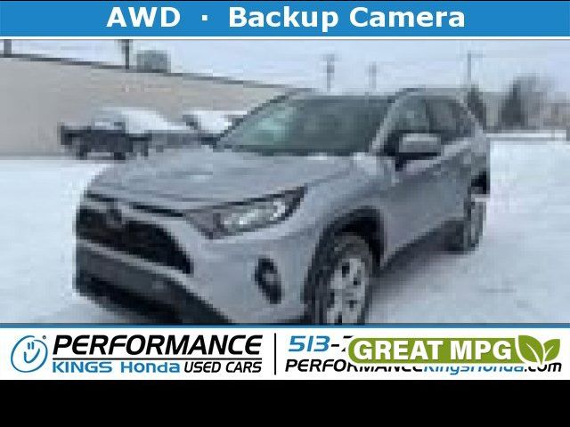 2021 Toyota RAV4 XLE