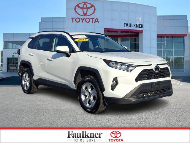 2021 Toyota RAV4 XLE