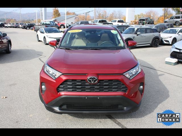 2021 Toyota RAV4 XLE