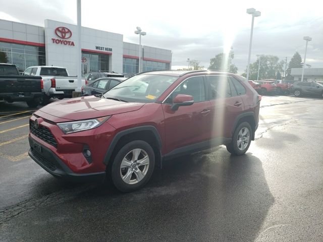 2021 Toyota RAV4 XLE