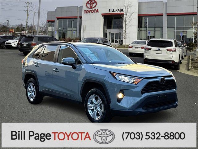 2021 Toyota RAV4 XLE