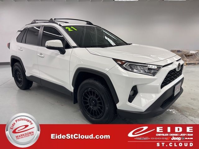 2021 Toyota RAV4 XLE
