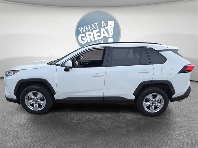 2021 Toyota RAV4 XLE