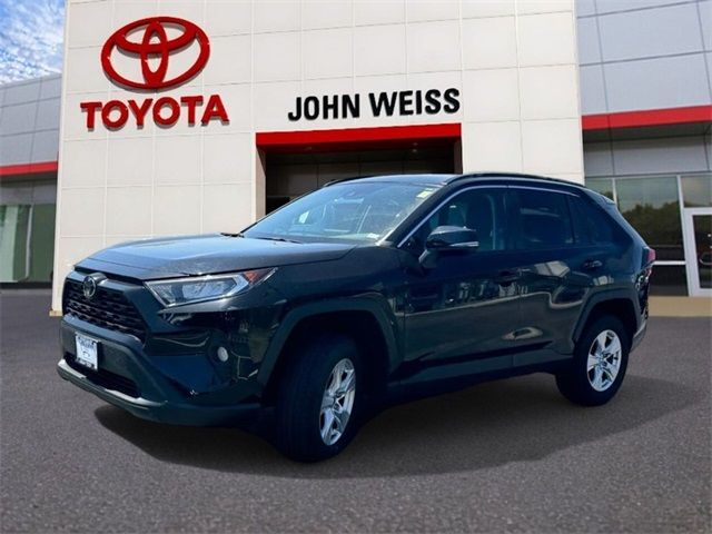 2021 Toyota RAV4 XLE