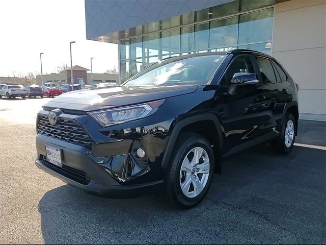 2021 Toyota RAV4 XLE