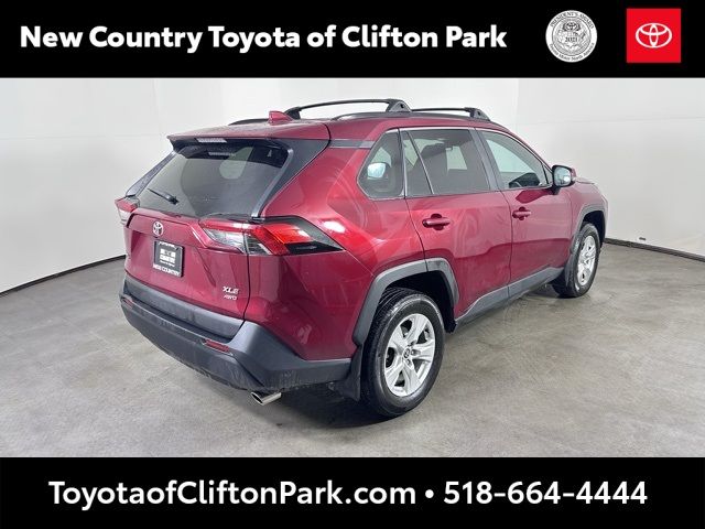 2021 Toyota RAV4 XLE