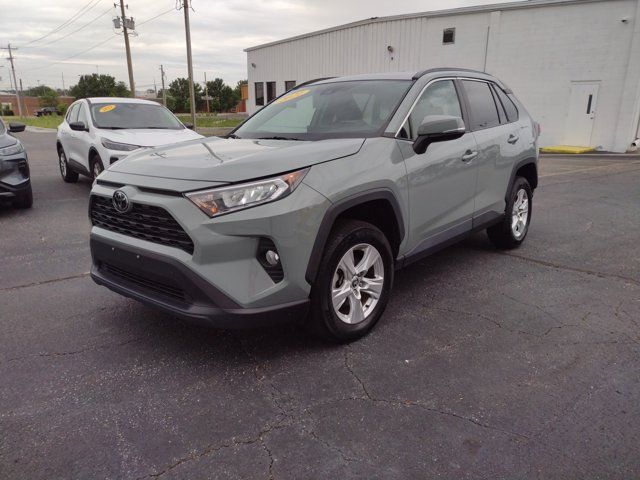 2021 Toyota RAV4 XLE