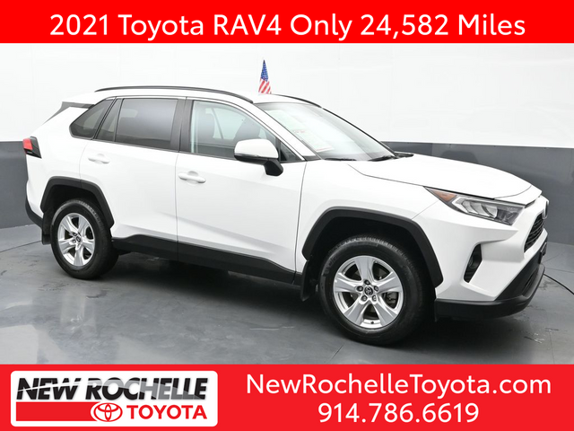 2021 Toyota RAV4 XLE