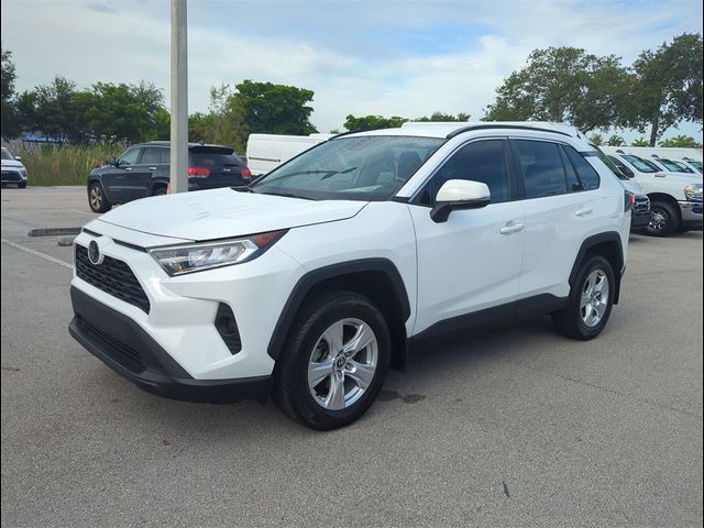 2021 Toyota RAV4 XLE