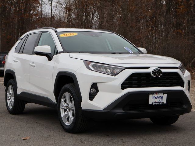 2021 Toyota RAV4 XLE